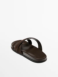 Sandale en cuir à lanières