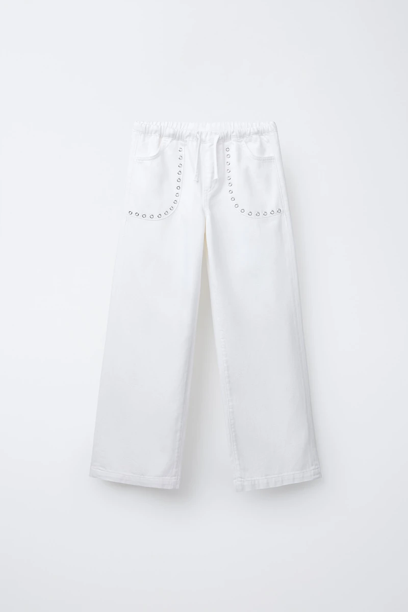 STUDDED FLOWY WIDE LEG JEANS