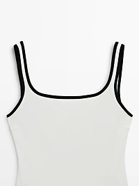 Maillot de bain texturé contrastant