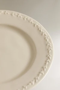 EARTHENWARE DESSERT PLATE WITH RAISED BORDER