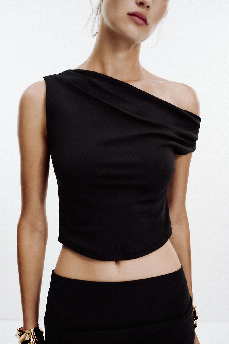ASYMMETRIC TEXTURED TOP