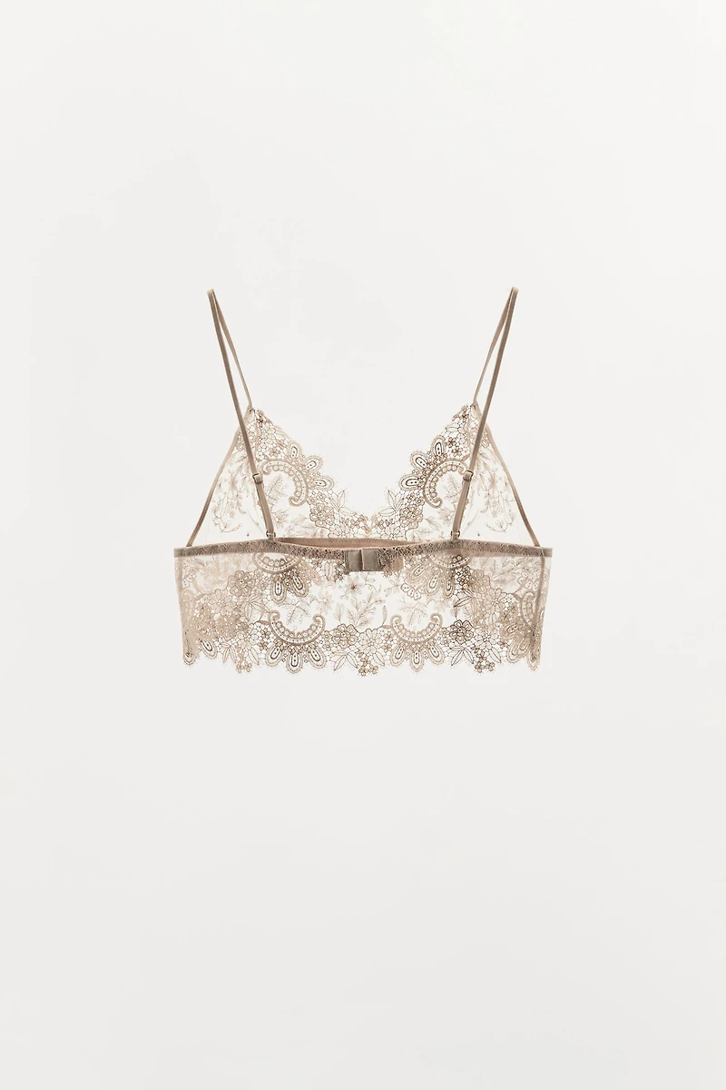 LACE TRIANGLE BRALETTE