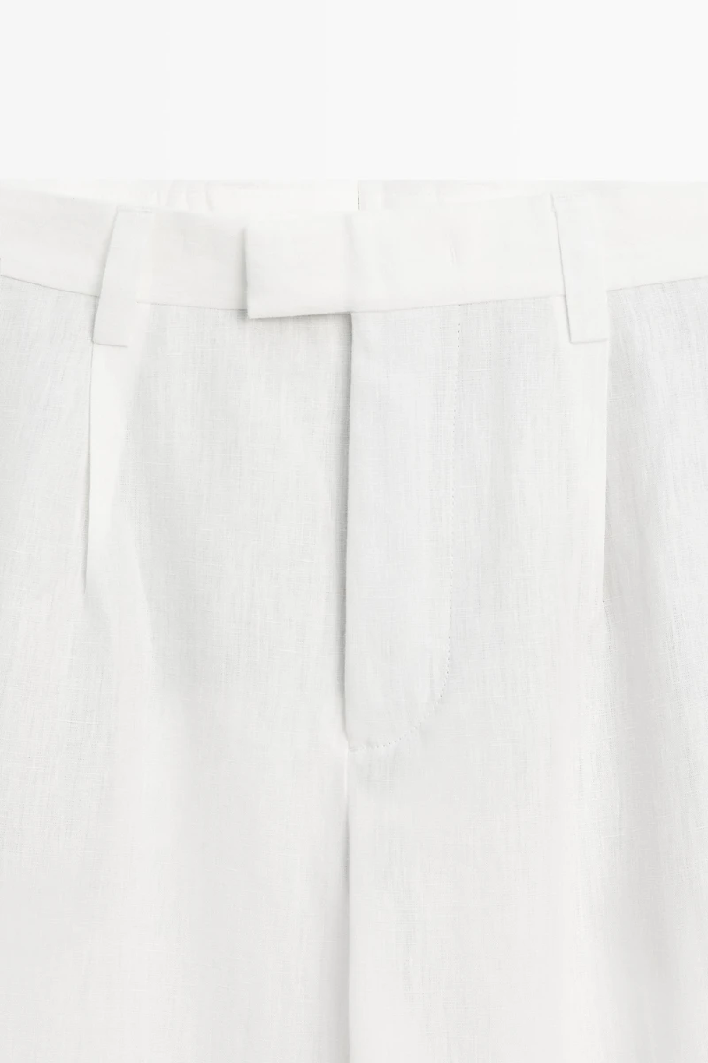 Pantalon détaillé à pinces 100 % lin