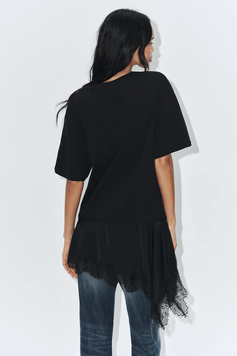 T-SHIRT EN MATIÈRES VARIÉES ET DENTELLE À COL TUNISIEN