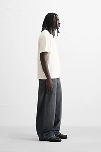 IRREGULAR TEXTURED T-SHIRT