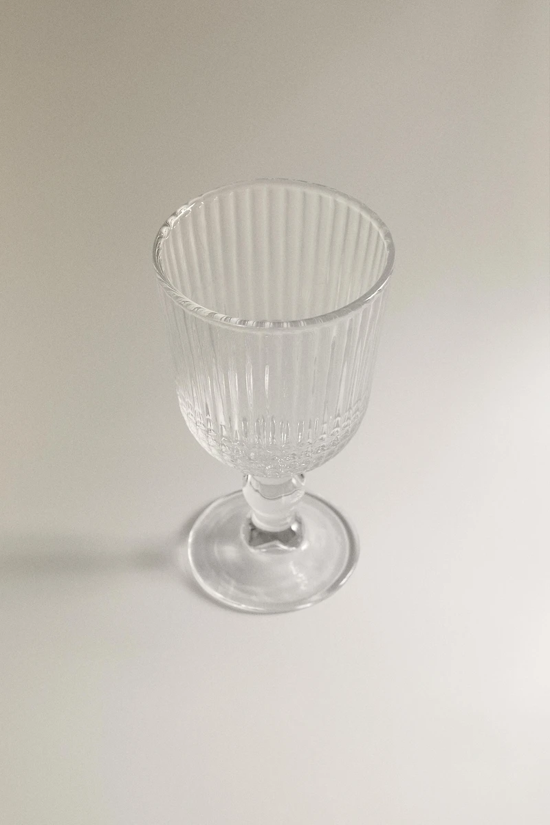 VERRE À PIED RELIEF