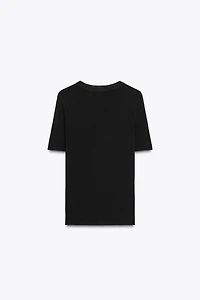 SHORT SLEEVE KNIT TOP