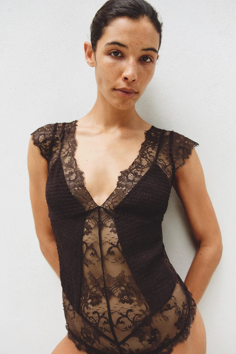 COMBINATION LACE BODYSUIT