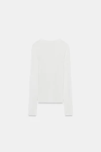 TOP EN MAILLE SEMI-TRANSPARENT