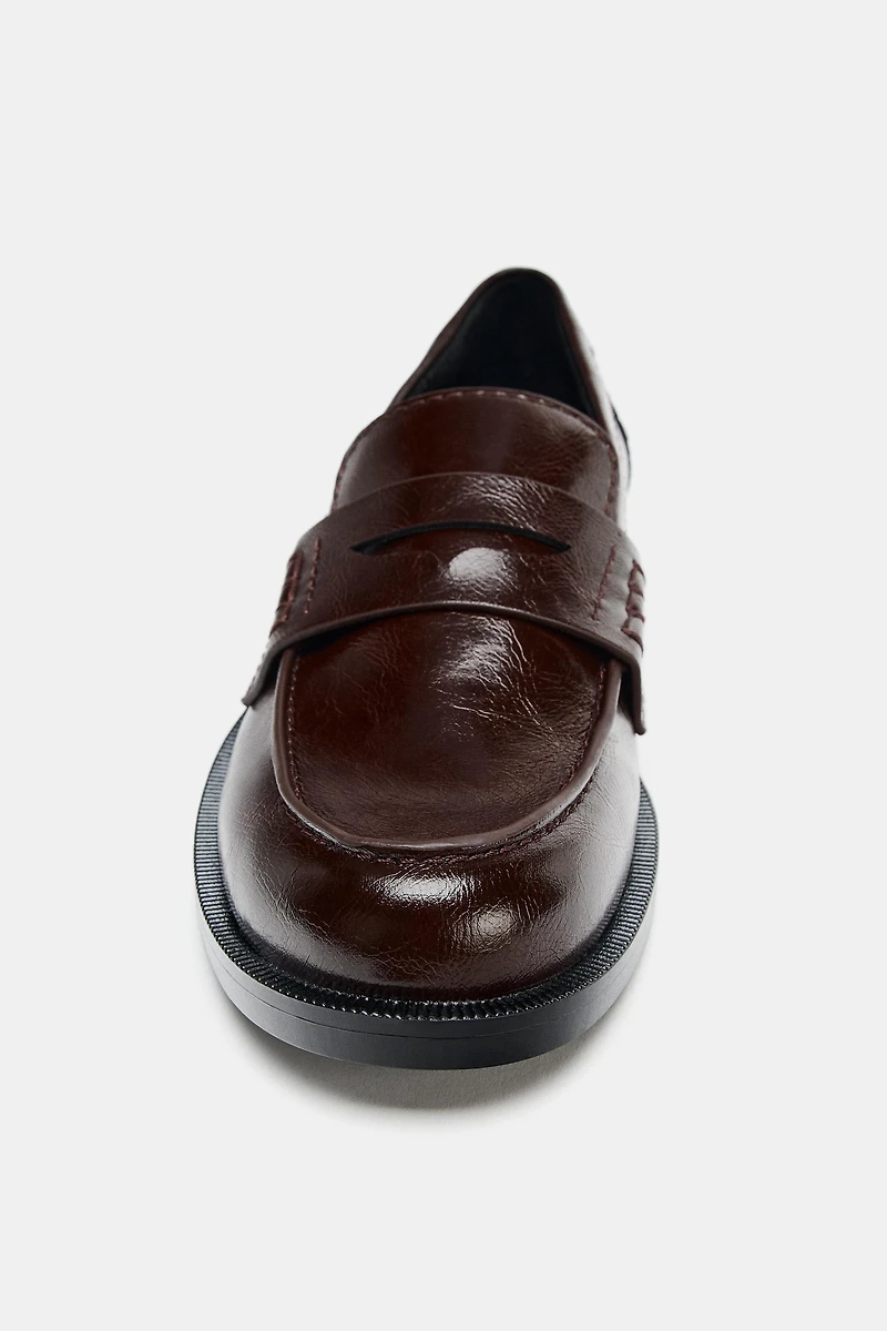 PATENT FINISH PENNY LOAFERS