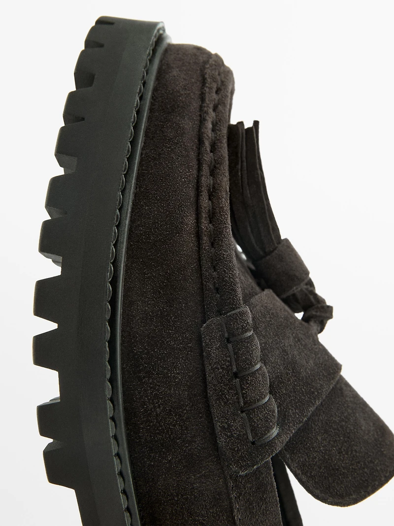 Split leather loafers with tassels and track sole