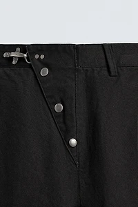 WIDE FIT PANTS WITH FIREMAN CLASP