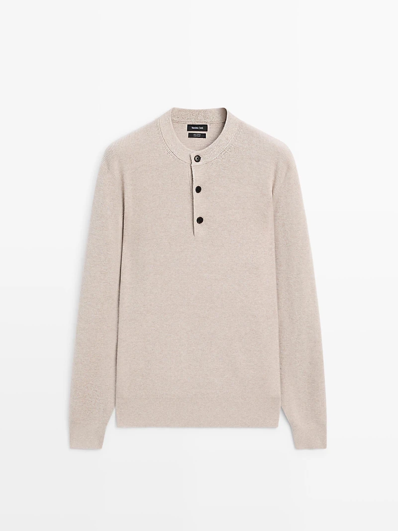 100% cotton mouliné knit sweater