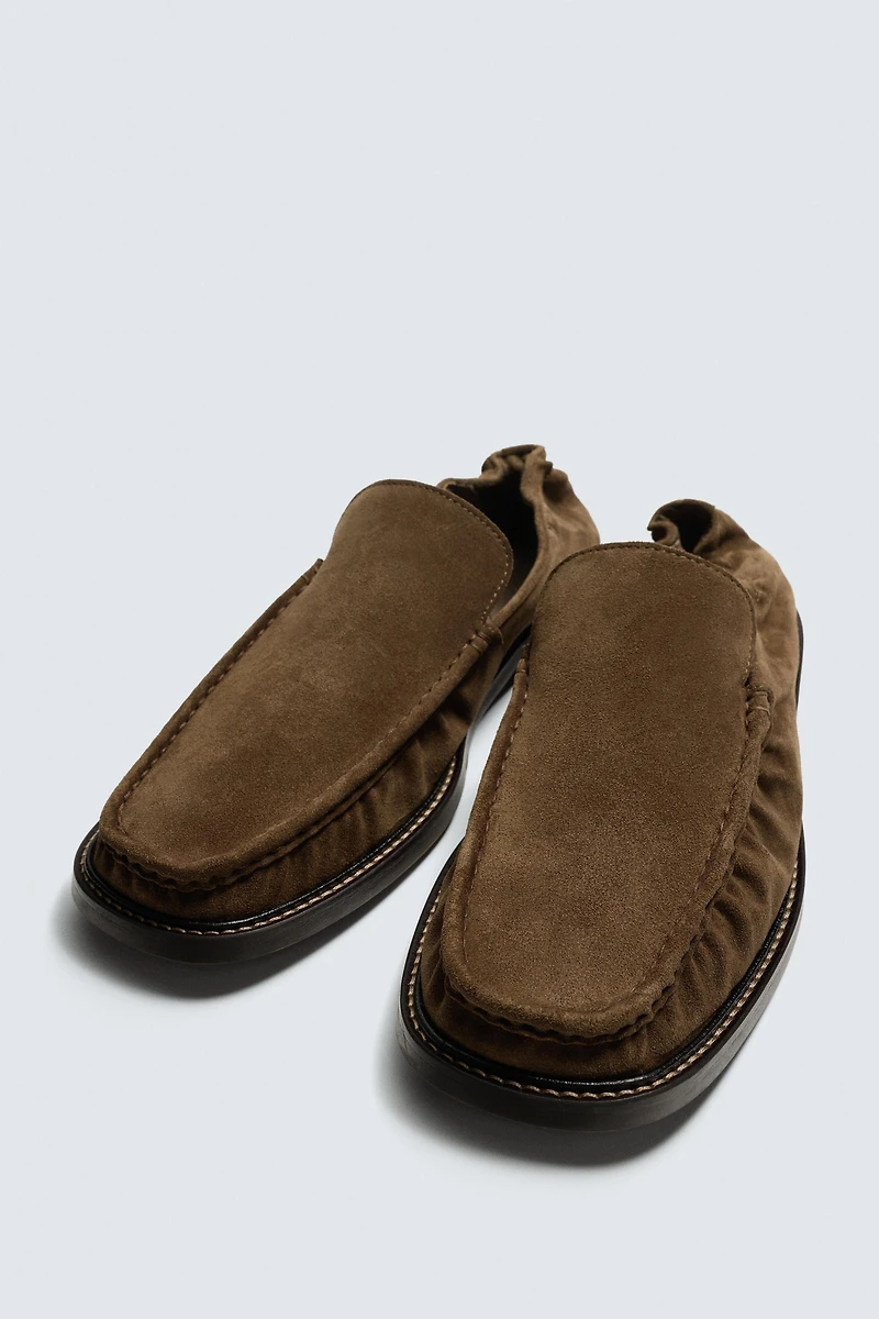 MOCASSINS EN CUIR
