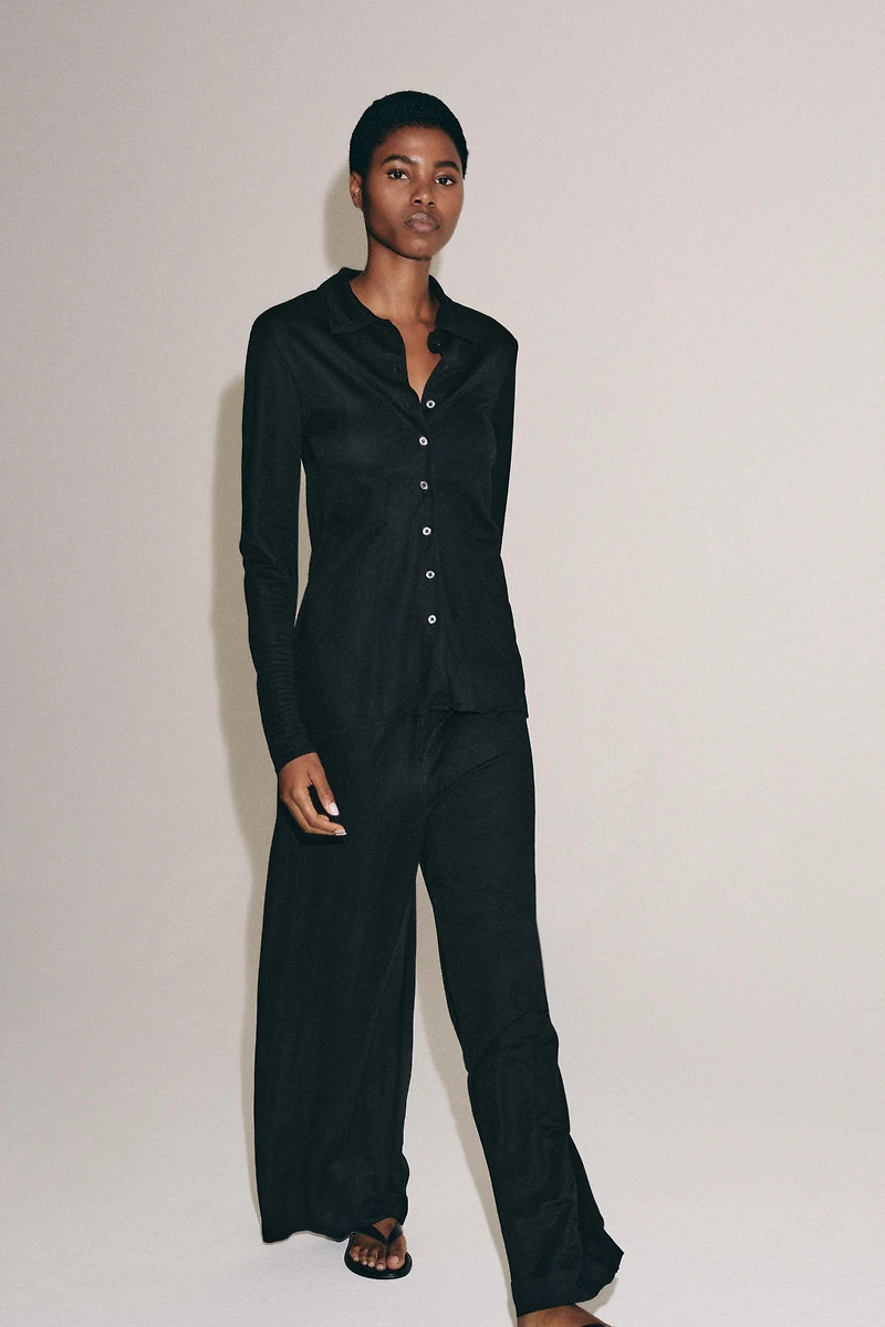 BUTTONED PLEATED TOP