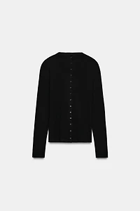 BUTTONED HIGH NECK T-SHIRT