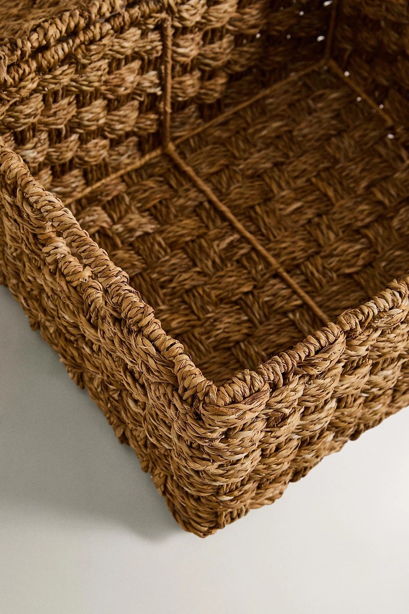 RECTANGULAR SEAGRASS BASKET WITH LID