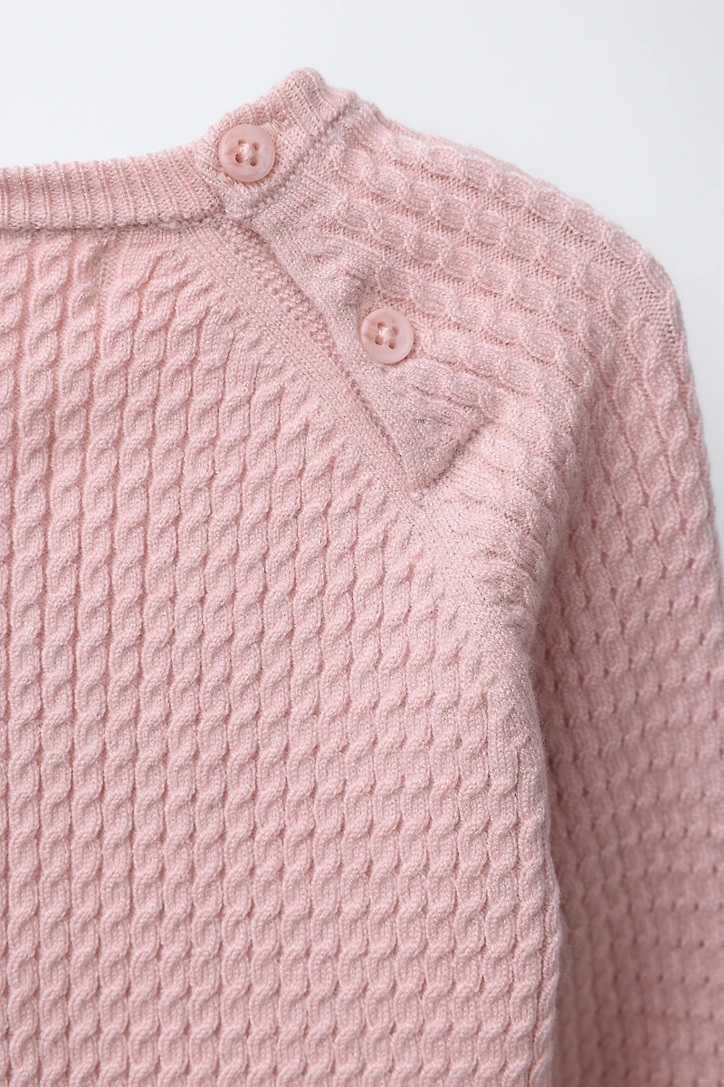 CABLE KNIT SWEATER