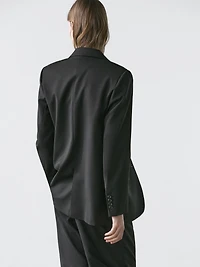 100% extra fine wool two-button blazer