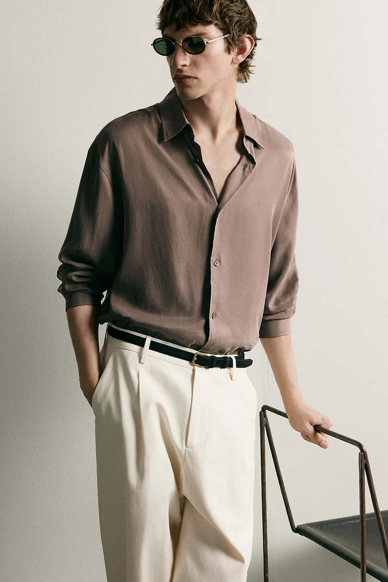 RELAXED FIT FLOWY SHIRT