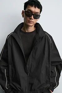 CONTRAST TECHNICAL JACKET