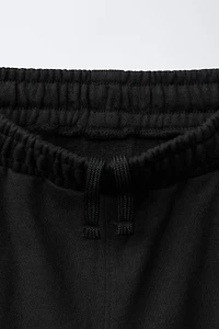 ZIP-UP SWEATSHIRT AND JOGGER PANTS WITH LABELS SET