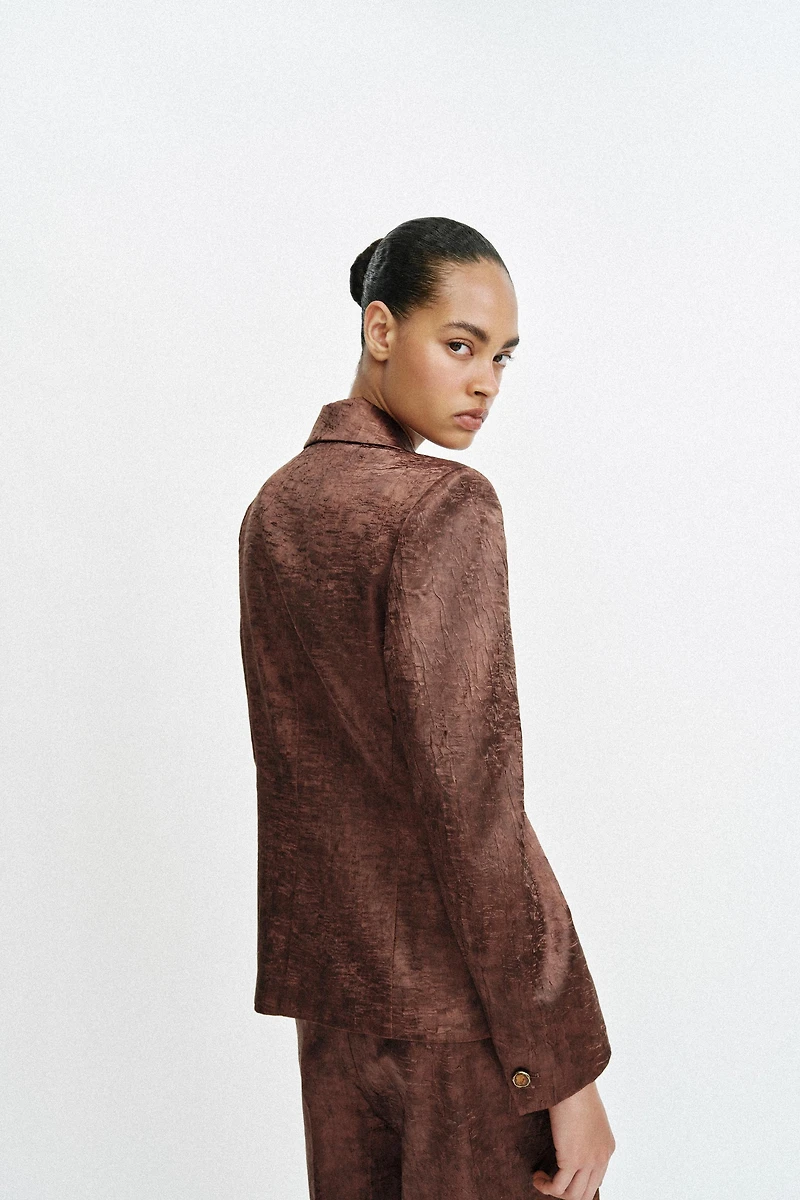 WRINKLED LOOK SHOULDER PAD BLAZER