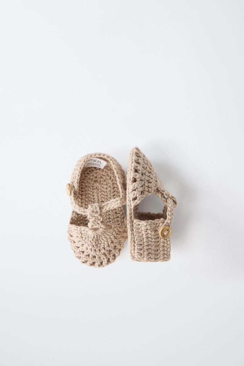 CHAUSSONS EN MAILLE