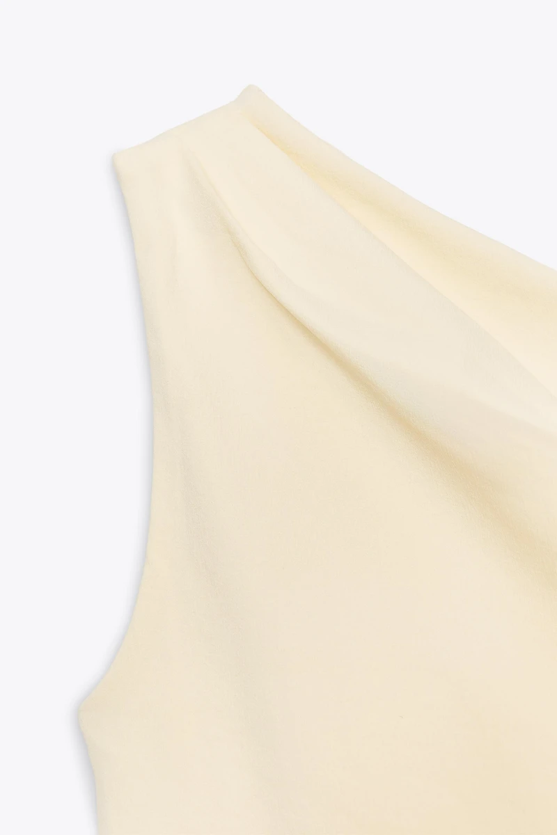 ASYMMETRIC TEXTURED TOP