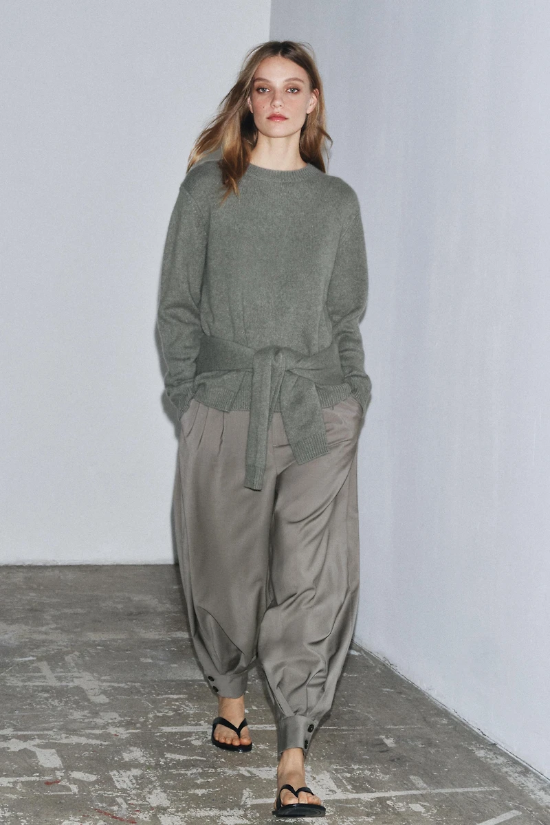 100% CASHMERE REGULAR FIT SWEATER