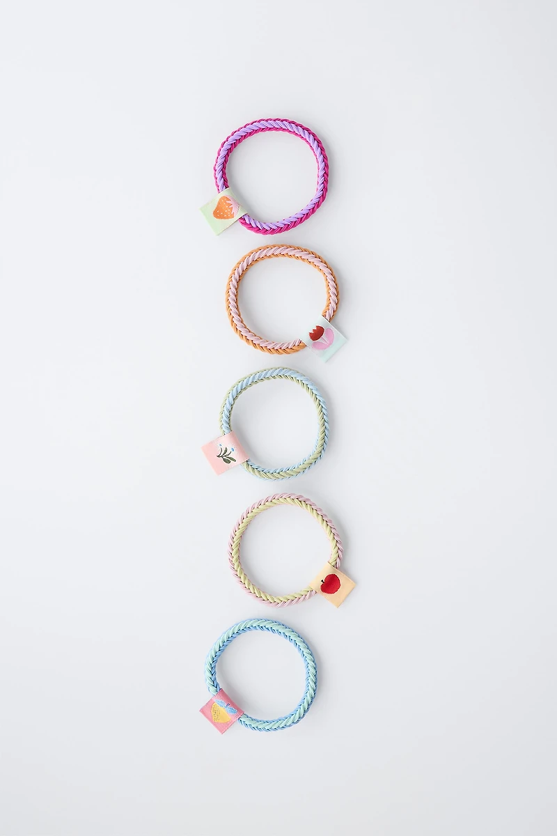 FIVE-PACK OF LABEL SCRUNCHIES