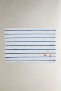 EMBROIDERED PLACEMAT