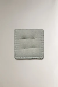 TOPSTITCHED SEAT CUSHION