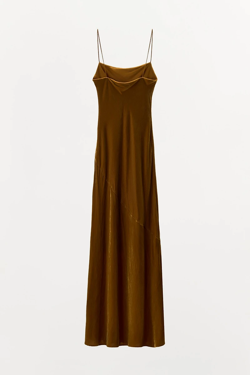 ROBE LONGUE DRAPÉE EN VELOURS