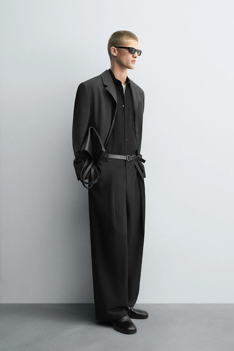 PLEATED WIDE FIT PANTS