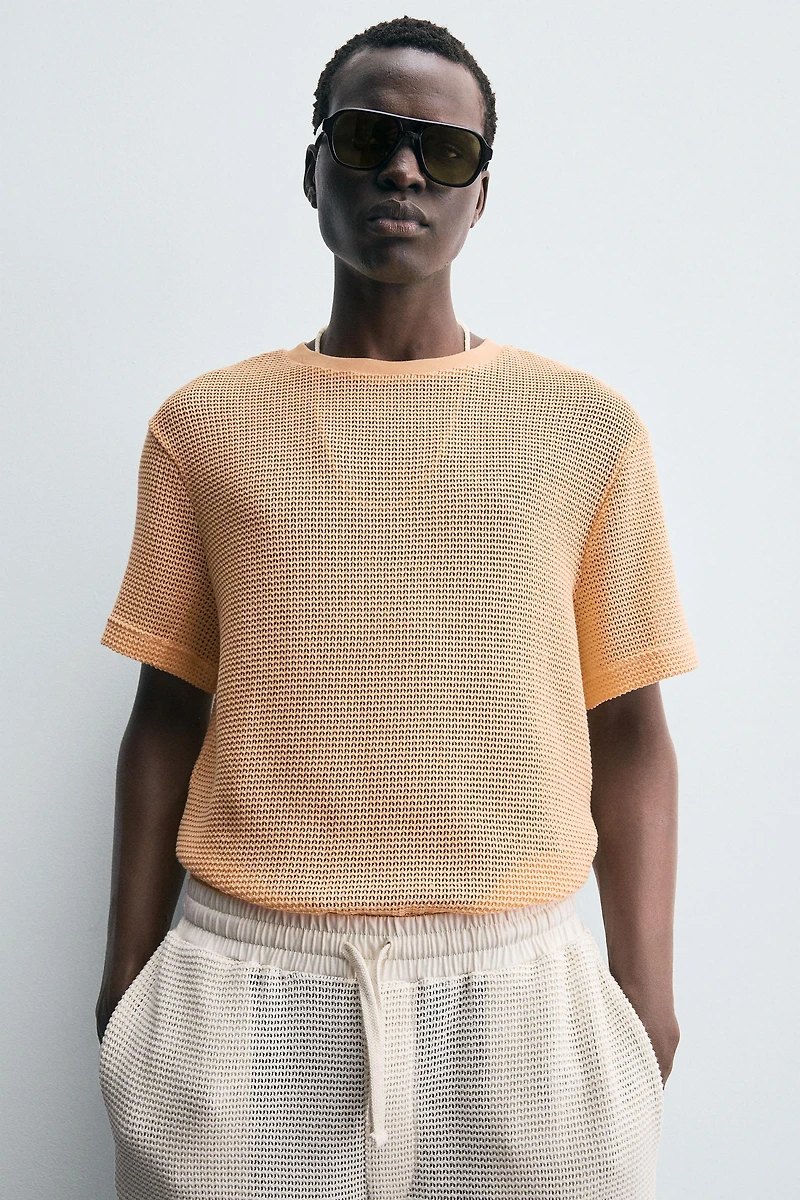 OPEN WEAVE T-SHIRT