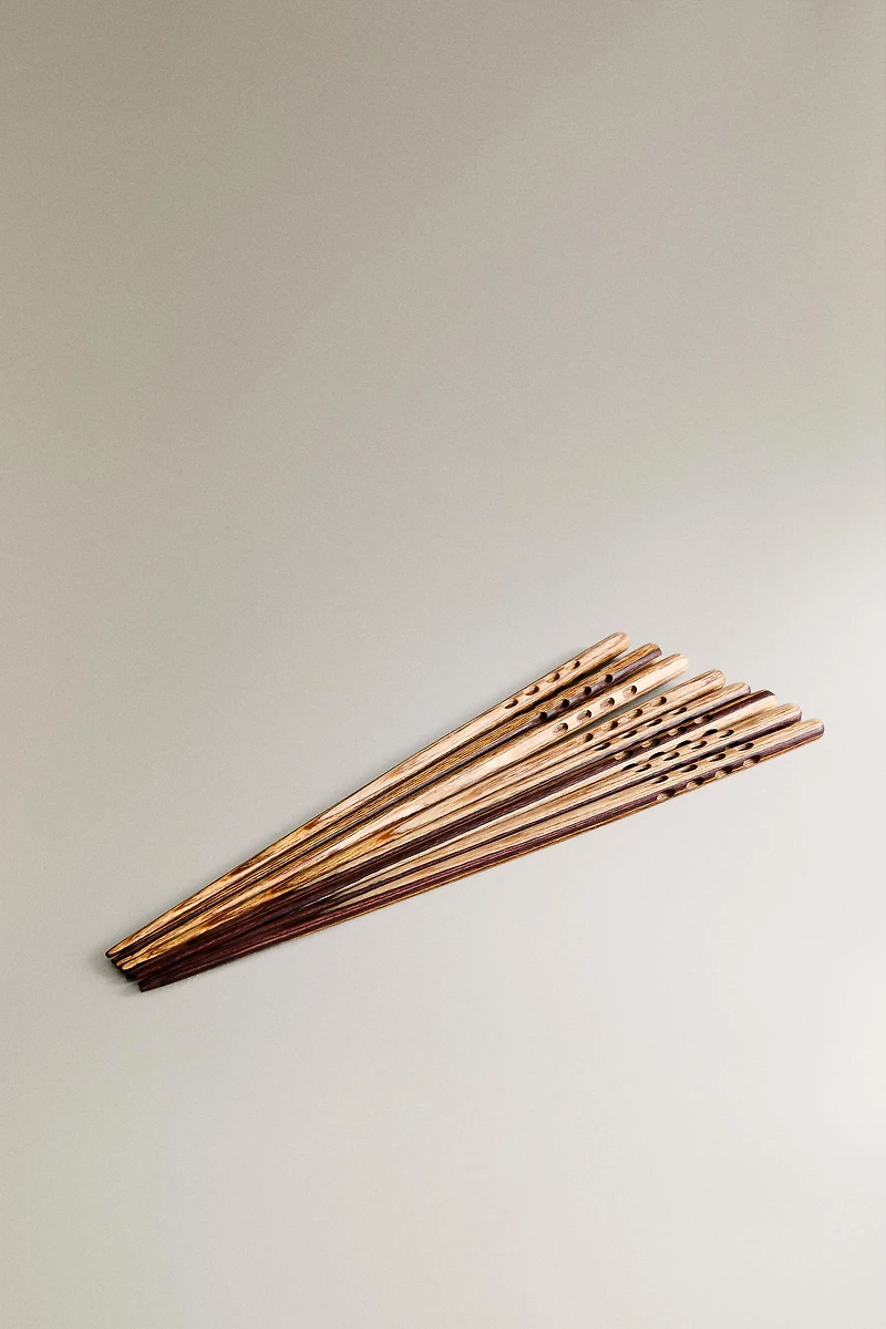 SET OF WOODEN FIR CHOPSTICKS (SET OF 8)