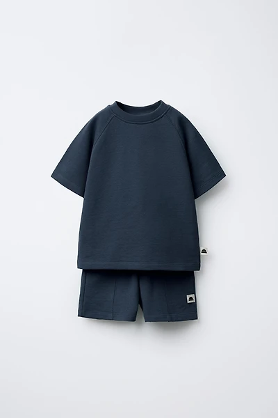 ENSEMBLE DE JOGGING ÉTIQUETTE