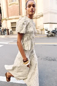 EMBROIDERED PLAID BOW TOP