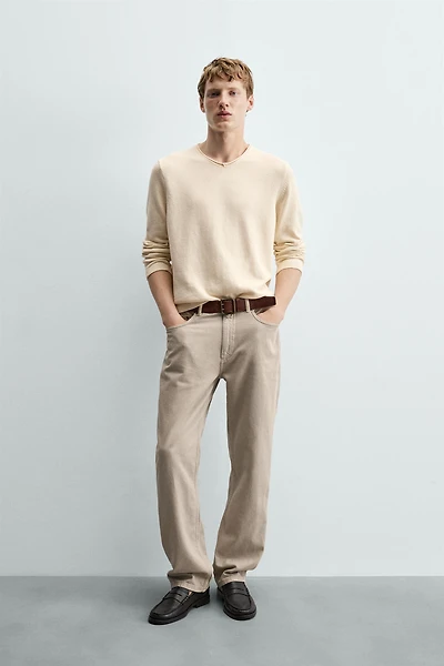 RELAXED FIT COTTON V-NECK JUMPER