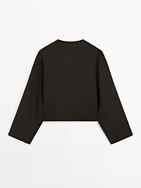 Short coat with rounded lapels