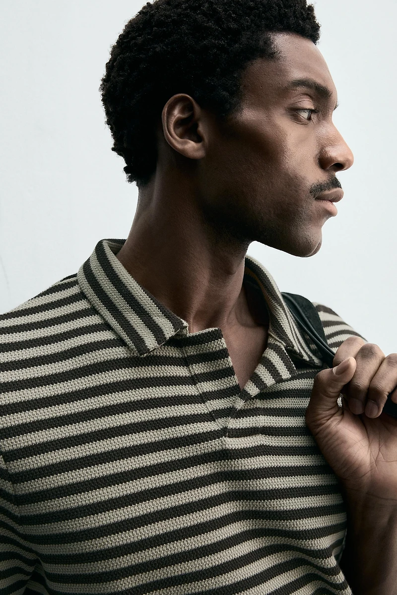 POLO REGULAR FIT STRUCTURÉ
