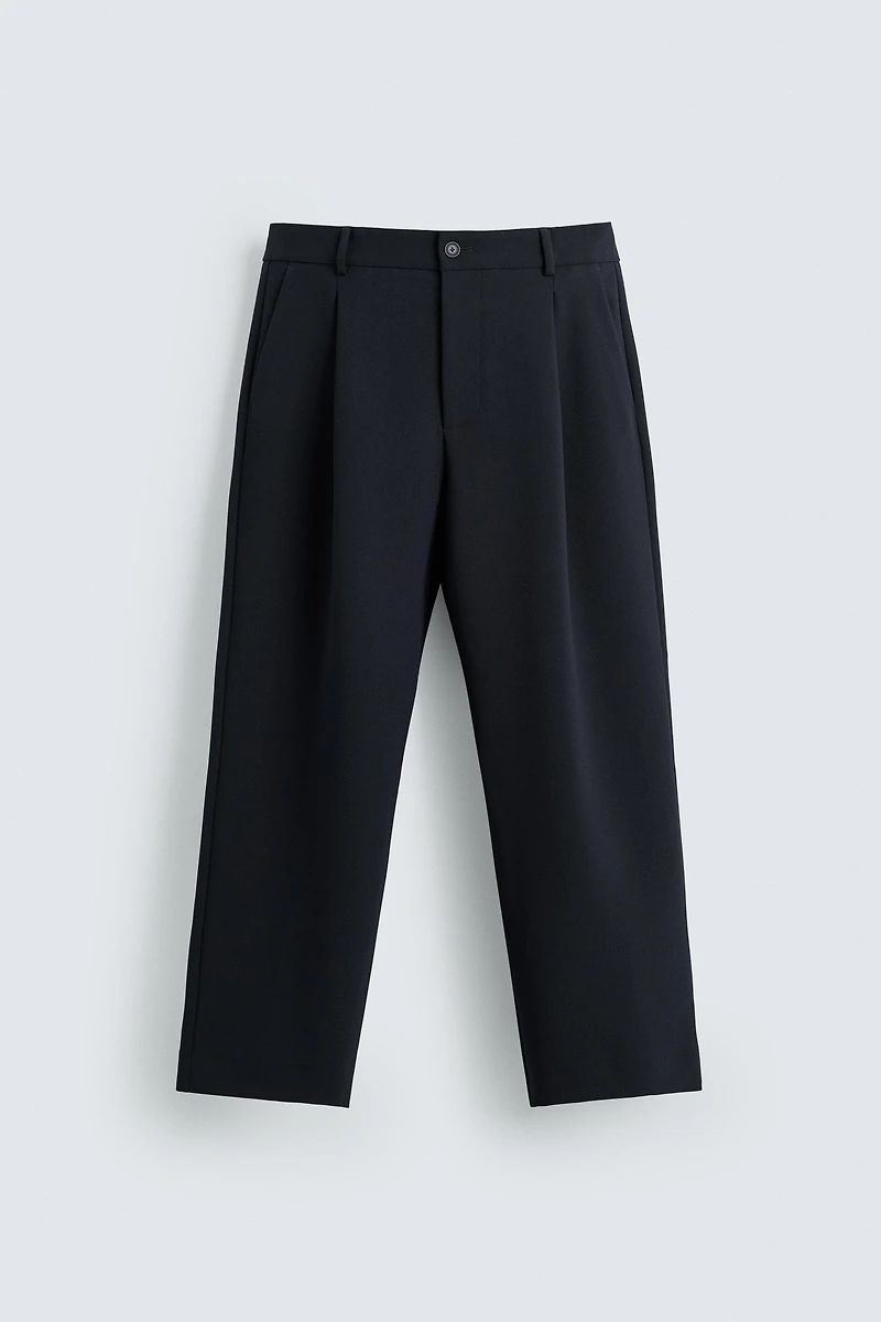 PANTALON COUPE DÉCONTRACTÉE À PLIS