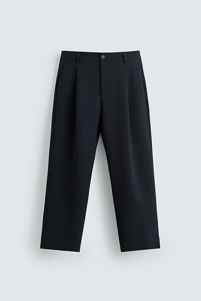 PANTALON COUPE DÉCONTRACTÉE À PLIS