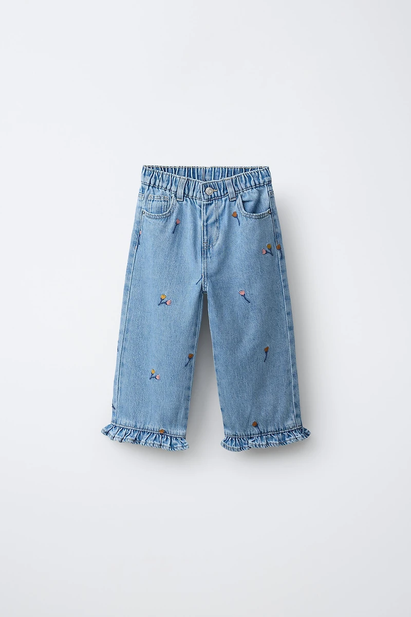 EMBROIDERED RUFFLED CULOTTE JEANS