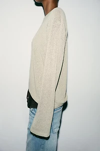 CUT-OUT KNIT SWEATER