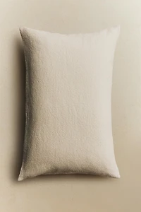 TEXTURED JACQUARD THROW PILLOW
