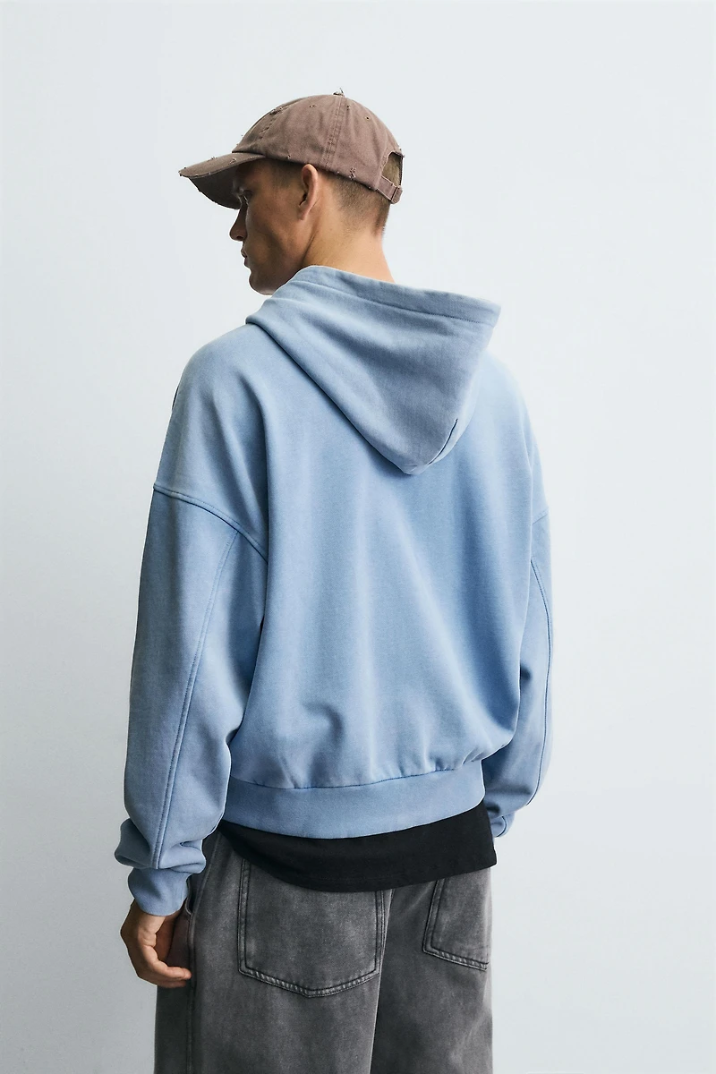 SWEAT DÉLAVÉ ZIPPÉ À CAPUCHE