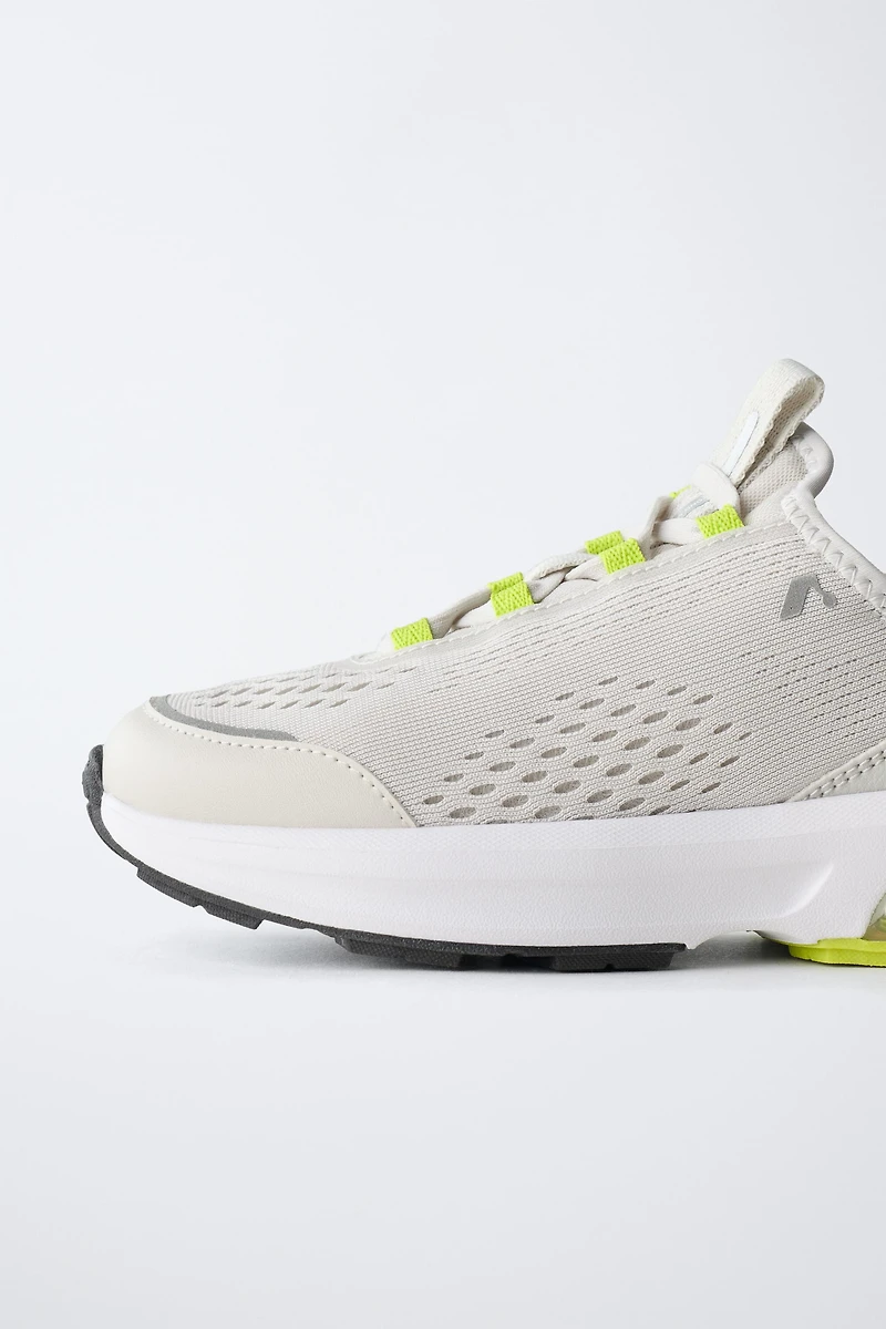 AIR CHAMBER SNEAKERS