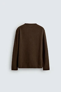 100% WOOL ROLLED-EDGE SWEATER